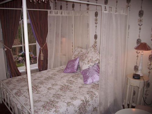 Bellingwolde B&B Villa De Thee Tuin מראה חיצוני תמונה
